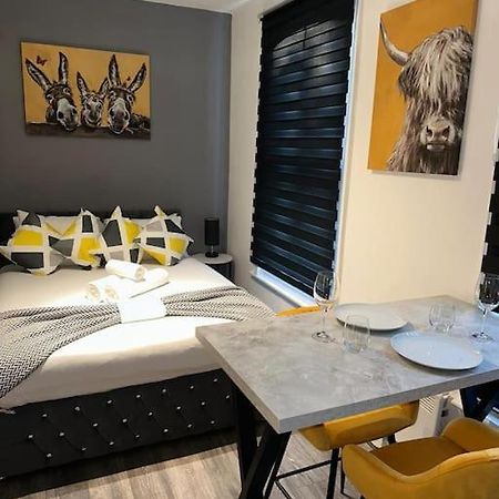 Central London Studio 1Bedroom Εξωτερικό φωτογραφία