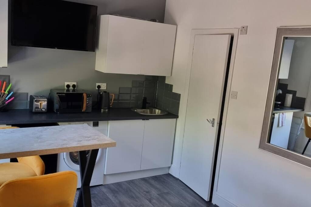Central London Studio 1Bedroom Εξωτερικό φωτογραφία