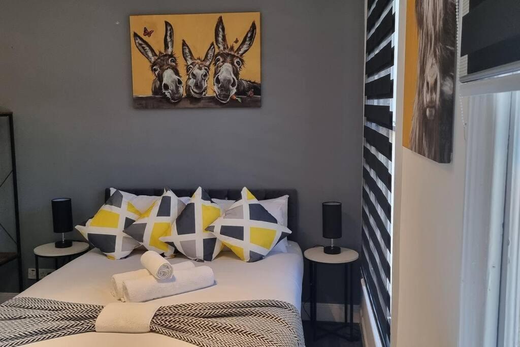 Central London Studio 1Bedroom Εξωτερικό φωτογραφία